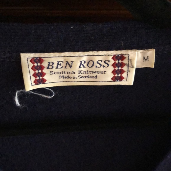 Scottish Lambswool Cozy Cardigan | Size M - Picture 3 of 7